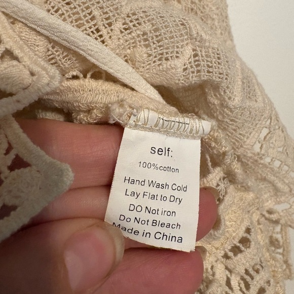 Jen's Pirate Booty Crochet Lace Top S - Picture 7 of 8